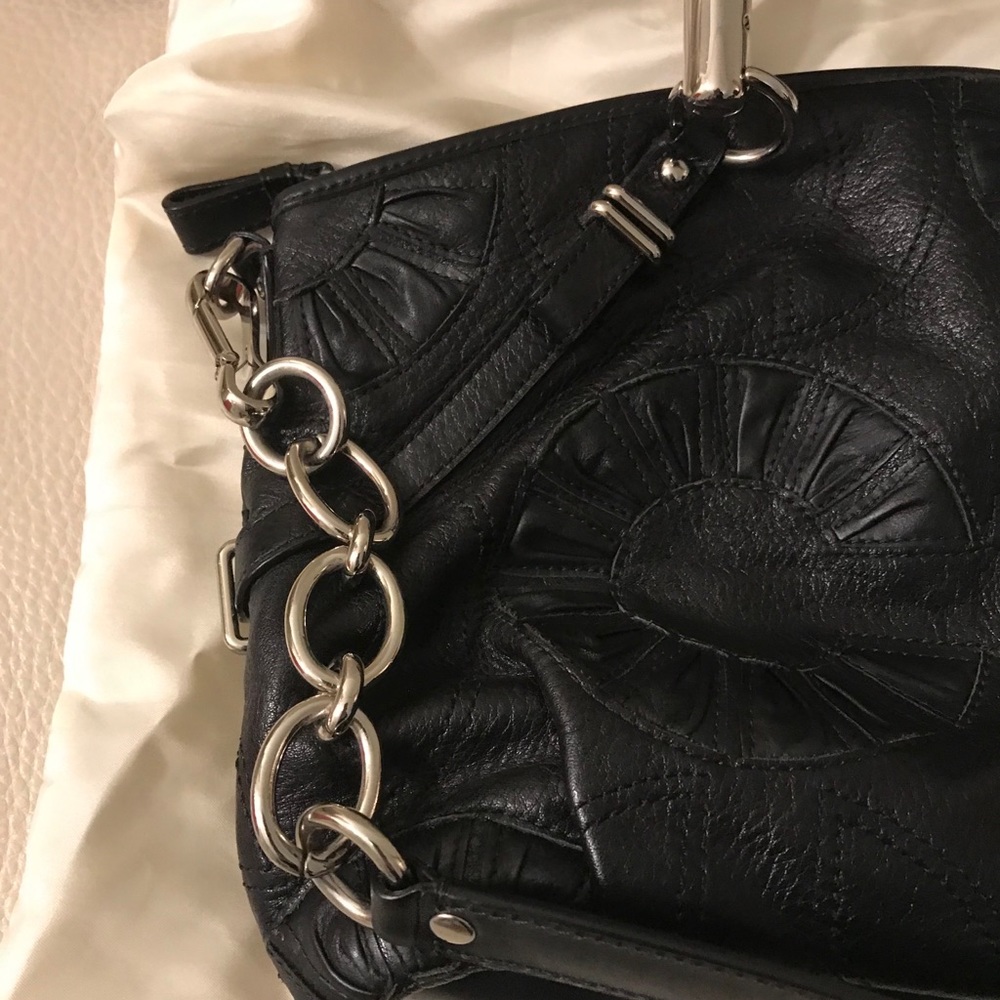 Coach Signature C Embossed leather handbag - Picture 4 of 16
